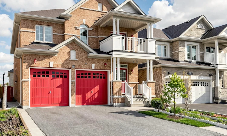 51 Drummondville Drive