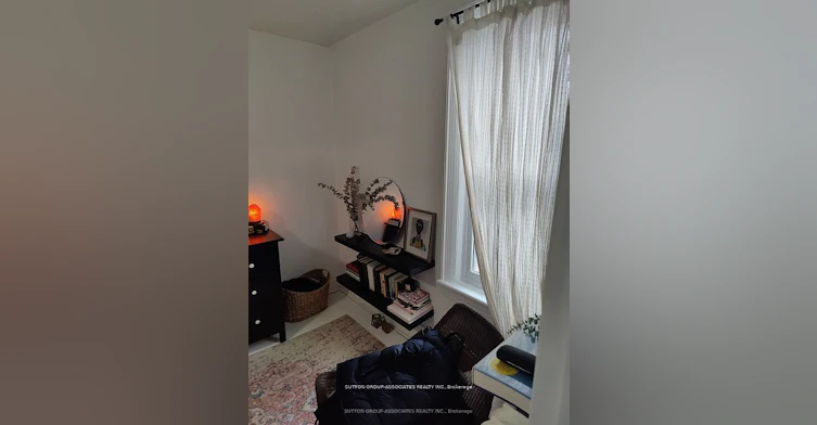 2-117 Marion Street, Toronto, ON, M6R 1E6 - 6