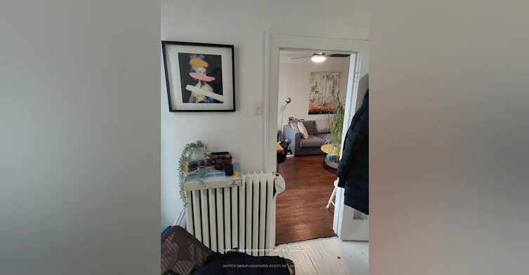 2-117 Marion Street, Toronto, ON, M6R 1E6 - 9