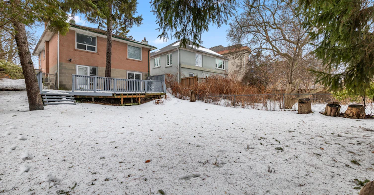 upper-957 Beechwood Avenue, Mississauga, ON, L5G 4E3 - 26