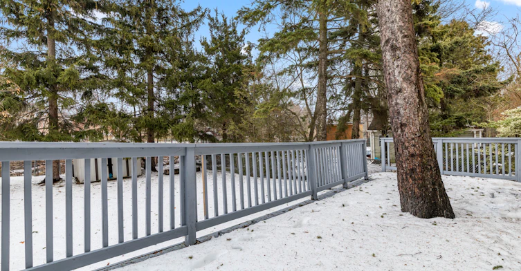 upper-957 Beechwood Avenue, Mississauga, ON, L5G 4E3 - 22