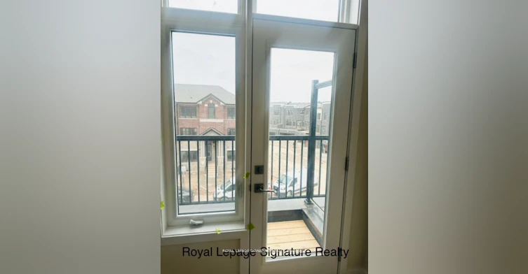 1322 Kobzar Drive, Oakville, ON, L6M 5R2 - 2
