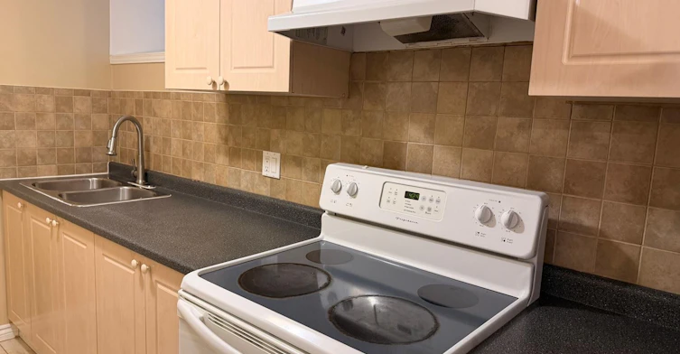 Basement-6409 Torre Drive, Mississauga, ON, L5V 2S5 - 10