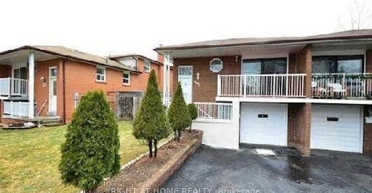 4092 Midhurst Lane, Mississauga, ON, L4Z 1C7