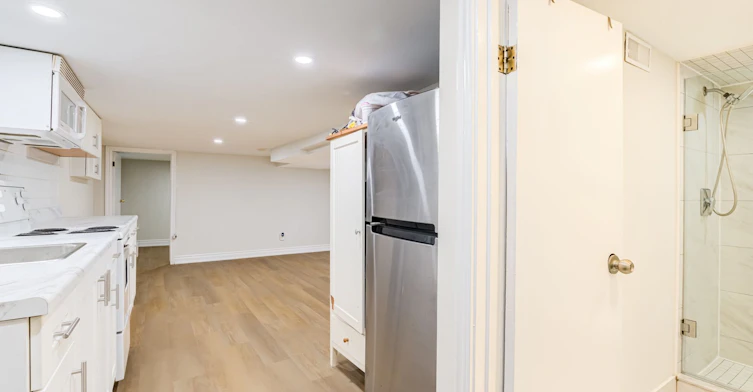 Basement-242 Emerson Avenue, Toronto, ON, M6H 3T6 - 15