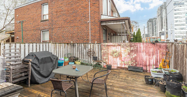 Basement-242 Emerson Avenue, Toronto, ON, M6H 3T6 - 7