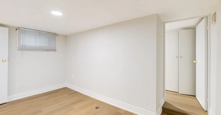 Basement-242 Emerson Avenue, Toronto, ON, M6H 3T6 - 26