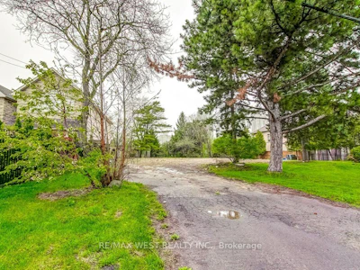 Part Lot 1 Fairview Road W - 2