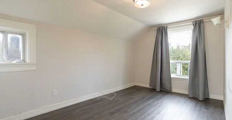 Upper-52 Wellington Street W, Brampton, ON, L6Y 1K9 - 9