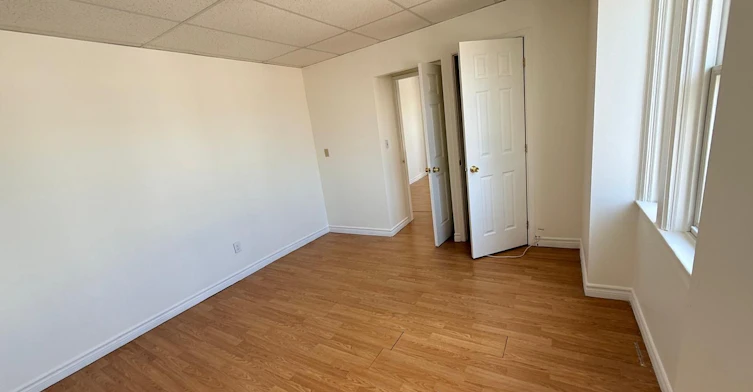 2-102 Thirty Ninth Street W, Toronto, ON, M8W 3M7 - 7
