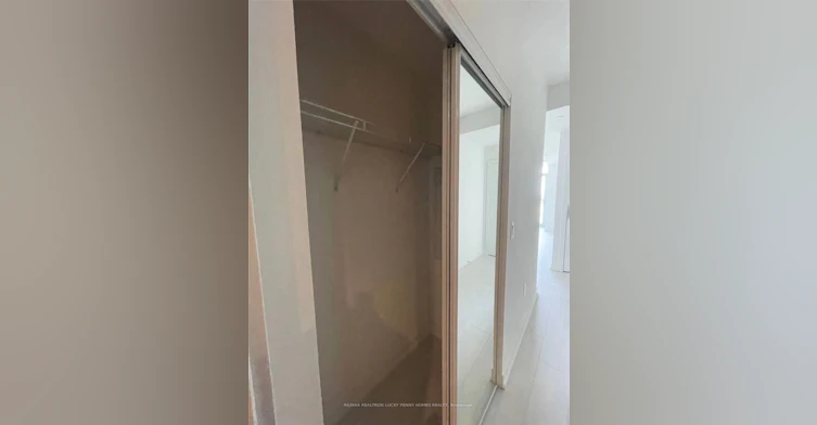810-10 De Boers Drive, Toronto, ON, M3J 0L6 - 7