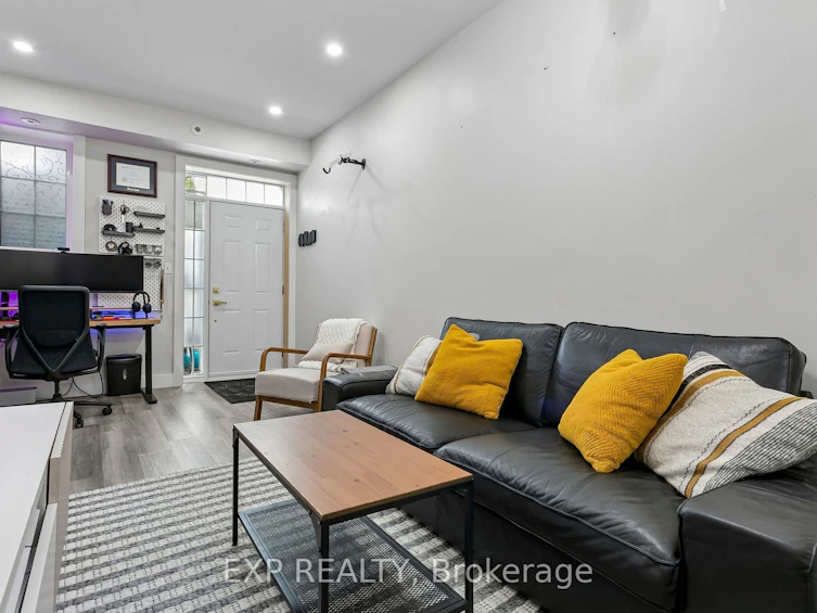 13-3055 Elmcreek Road, Mississauga, ON, L5B 4J9 - 16