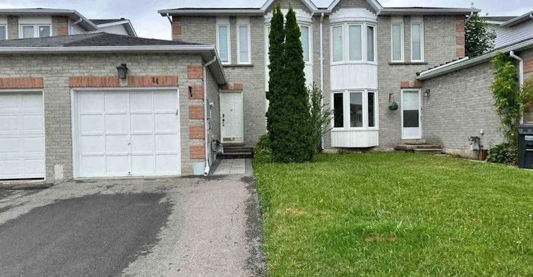 44 Elmstead Court, Brampton, ON, L6Y 4C2
