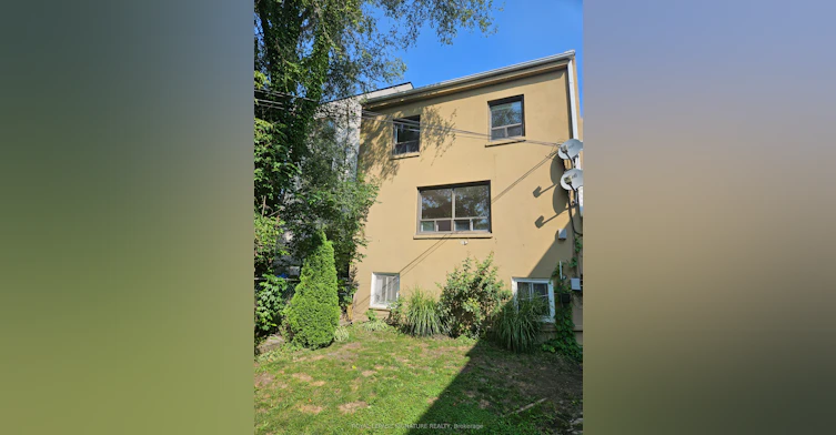 Upper-3775 Lake Shore Boulevard W, Toronto, ON, M8W 1R1
