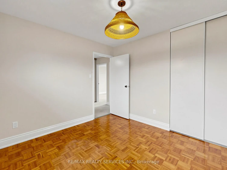 2 Bryant Court, Brampton, ON, L6X 2T1 - 40