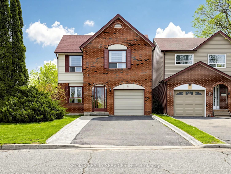 2 Bryant Court, Brampton, ON, L6X 2T1