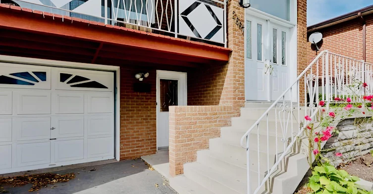 Lower-2667 Sherhill Drive, Mississauga, ON, L5J 3Z2