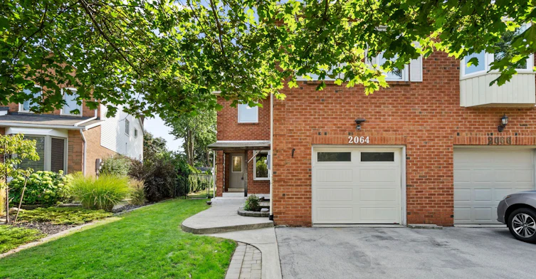 BSMNT-2064 Glenada Crescent, Oakville, ON, L6H 4M2
