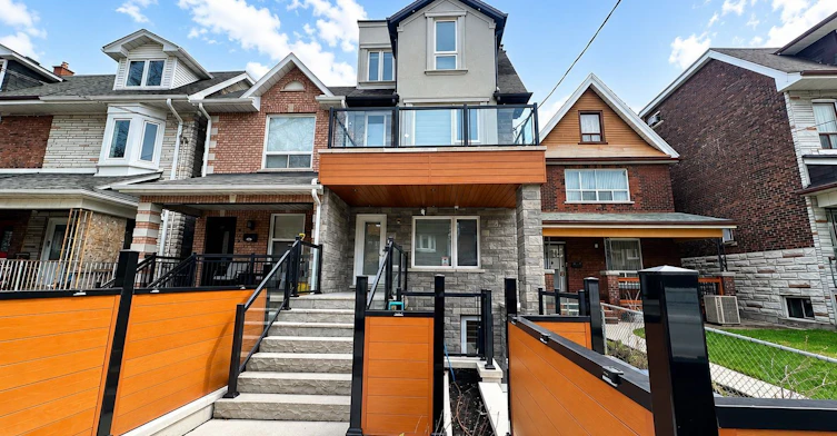 Basement-431 Concord Avenue, Toronto, ON, M6H 2P9