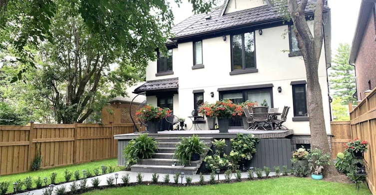 7 Van Dusen Boulevard, Toronto, ON, M8Z 3E4 - 2
