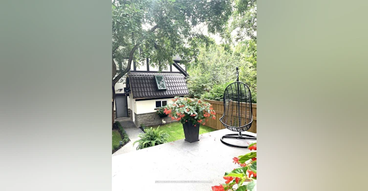 7 Van Dusen Boulevard, Toronto, ON, M8Z 3E4 - 17