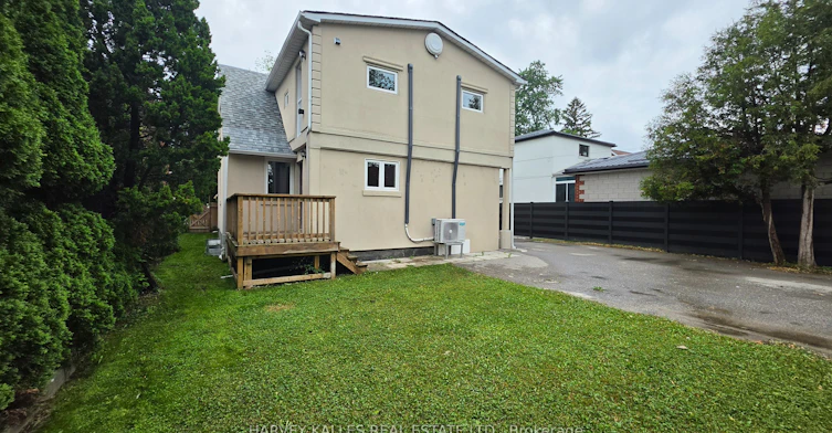 Upper-279 Cornelius Parkway, Toronto, ON, M3K 1T6 - 33