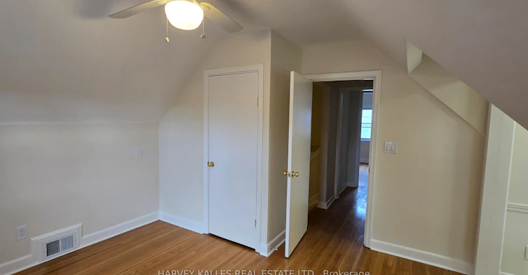 Upper-279 Cornelius Parkway, Toronto, ON, M3K 1T6 - 18