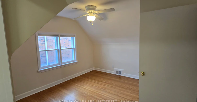 Upper-279 Cornelius Parkway, Toronto, ON, M3K 1T6 - 16
