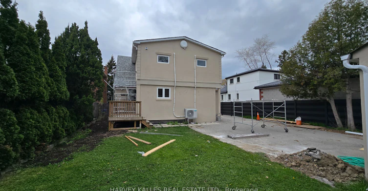 Main-279 Cornelius Parkway, Toronto, ON, M3K 1T6 - 36