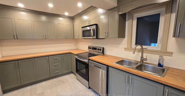 Main-279 Cornelius Parkway, Toronto, ON, M3K 1T6 - 15