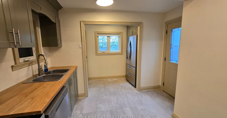 Main-279 Cornelius Parkway, Toronto, ON, M3K 1T6 - 12