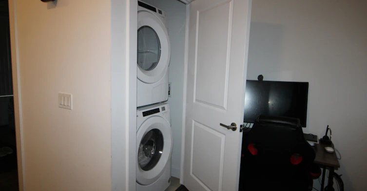 718-3220 William Coltson Avenue, Oakville, ON, L6H 7X9 - 19