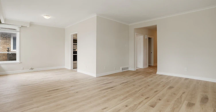 4 Kebral Avenue, Toronto, ON, M9B 1C6 - 6