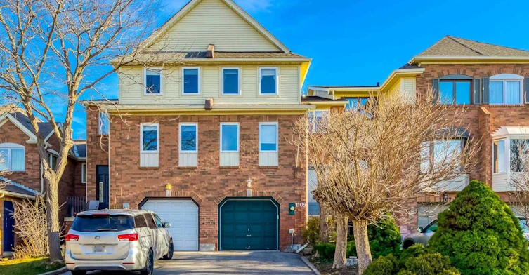 1109 Lindsay Drive, Oakville, ON, L6M 3B4