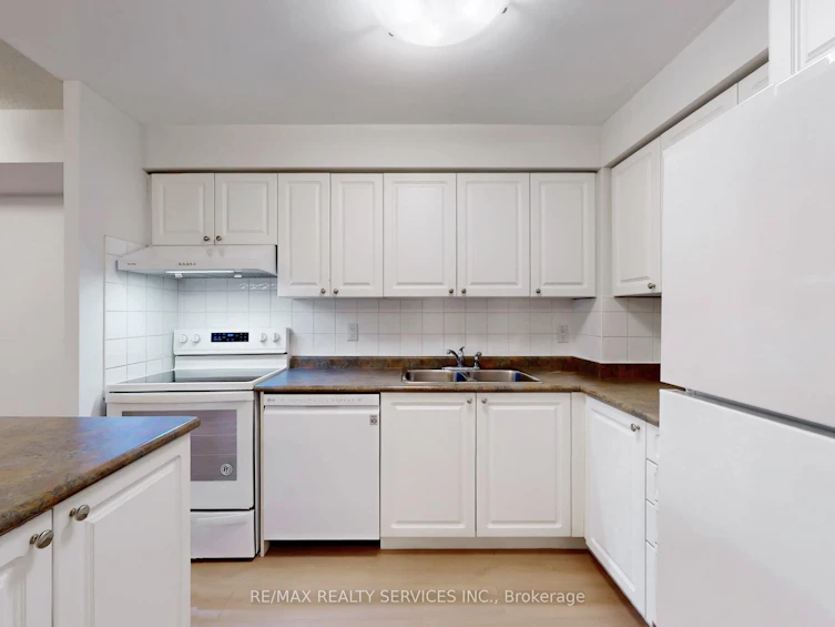 504-3880 Duke Of York Boulevard, Mississauga, ON, L5B 4M7 - 16