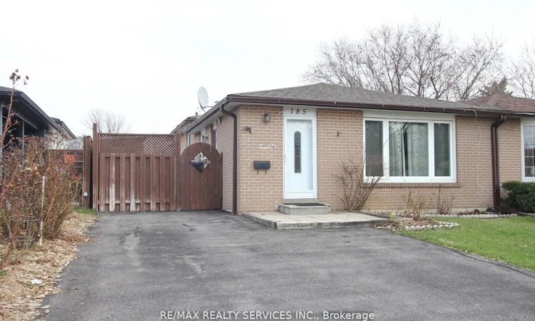 185 Earnscliffe Circle