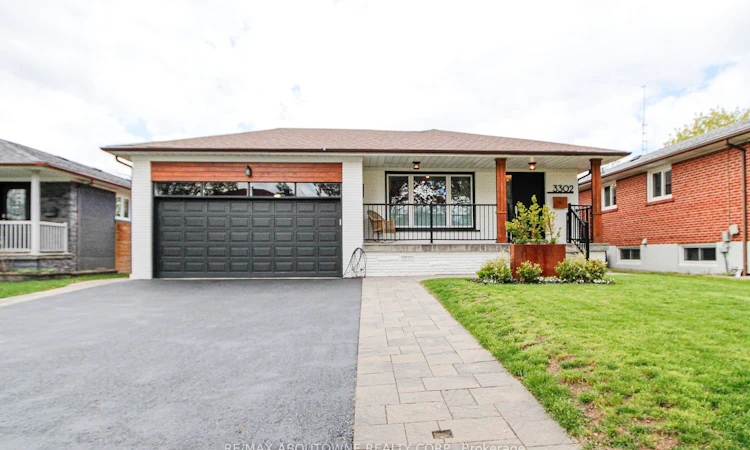 3302 Cardross Road