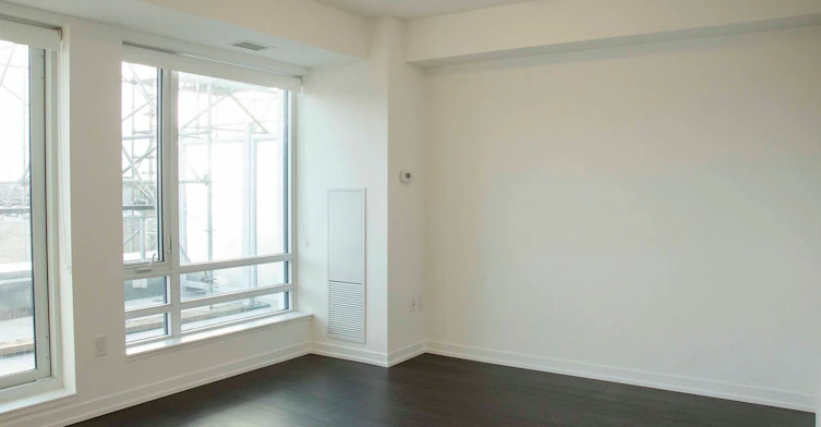 310-2560 Eglinton Avenue W, Mississauga, ON, L5M 0Y3 - 6
