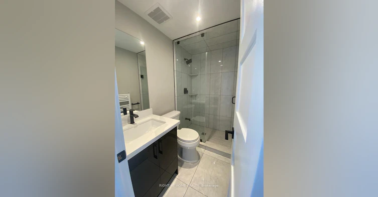 3B-411 Roncesvalles Avenue, Toronto, ON, M6R 2N1 - 4