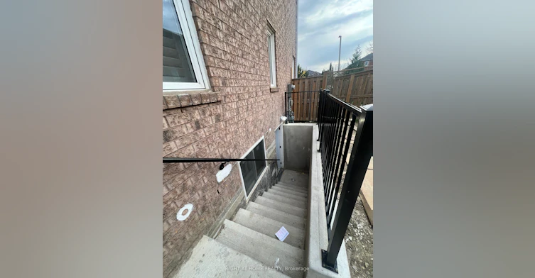 2 Bedroom Basement-5587 Whimbrel Road, Mississauga, ON, L5V 2J4 - 9