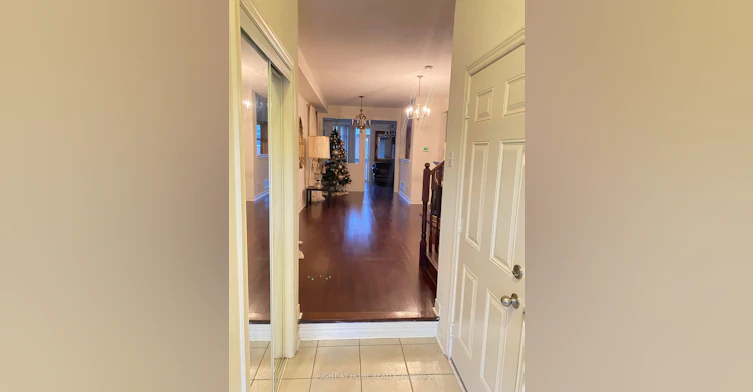 3365 Stoney Crescent, Mississauga, ON, L5M 0N6 - 4