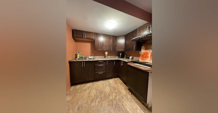 Upper-3365 Stoney Crescent, Mississauga, ON, L5M 0N6 - 20