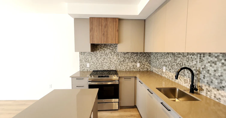 12-20 Lagerfeld Drive, Brampton, ON, L7A 5L4 - 8