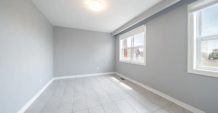 Upper-35A Bowie Avenue, Toronto, ON, M6E 2P2 - 9
