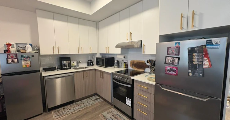 109-130 Canon Jackson Drive, Toronto, ON, M6M 3Y4 - 9