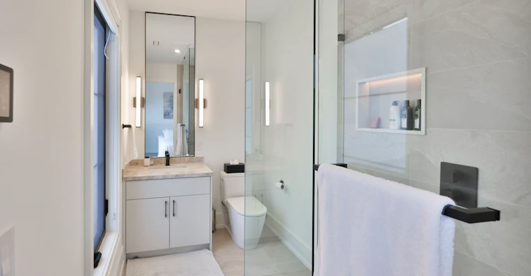 12 Bernice Avenue, Toronto, ON, M8Y 1Z6 - 35