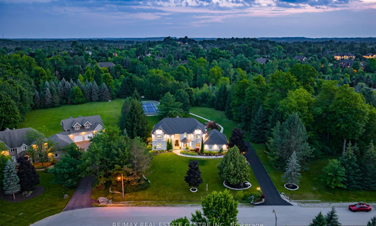 11135 Menzies Court