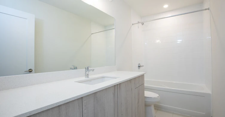 102-1180 Cawthra Road, Mississauga, ON, L5G 0A5 - 13