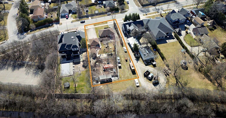 149 Leighland Ave Avenue, Oakville, ON, L6H 1B3 - 34