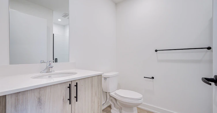 804-2475 Old Bronte Road, Oakville, ON, L6M 5S7 - 18